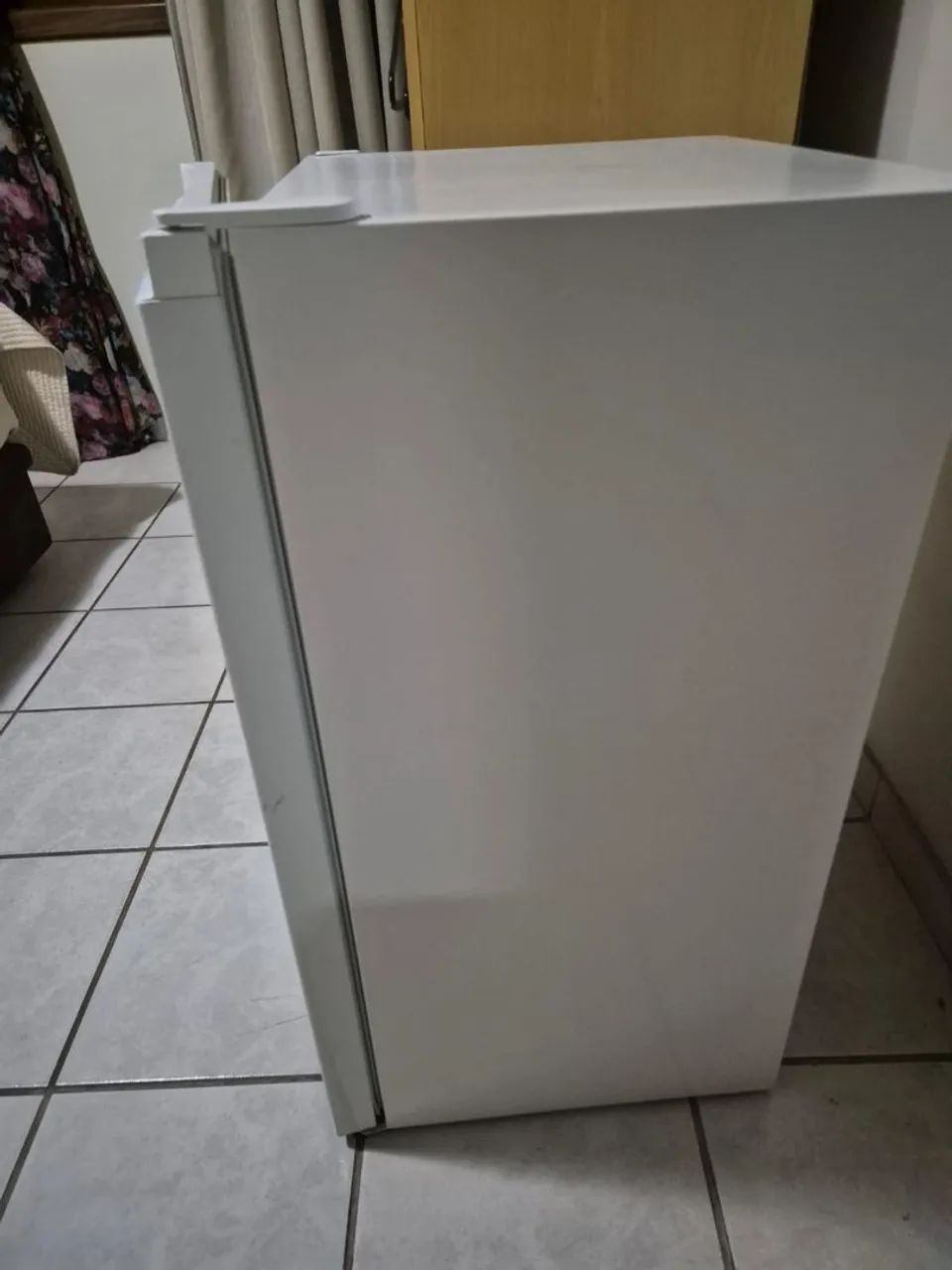 Frigobar Vix 90L 127V - Foto 3