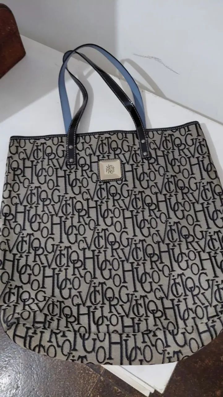 Bolsa Feminina Vitor Hugo