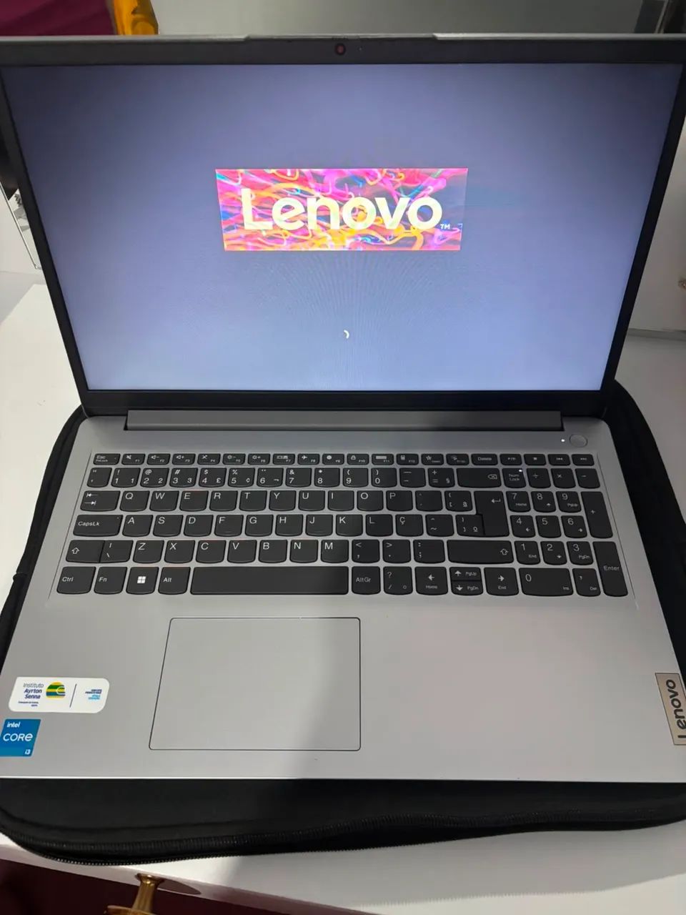 Notebook Lenovo I3 - Foto 3