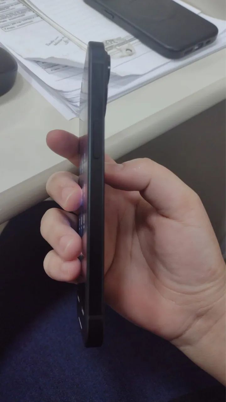 iPhone 15 - Foto 2