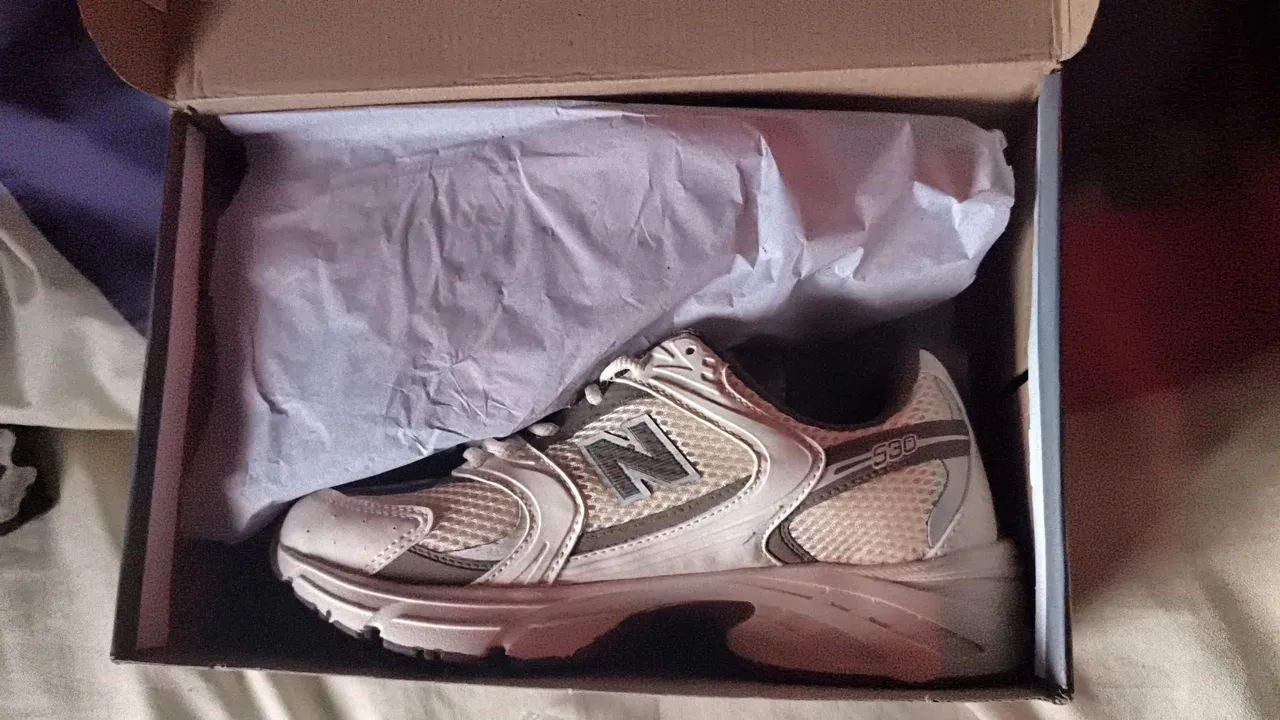 New Balance 530 Off White e Chocolate - Foto 3