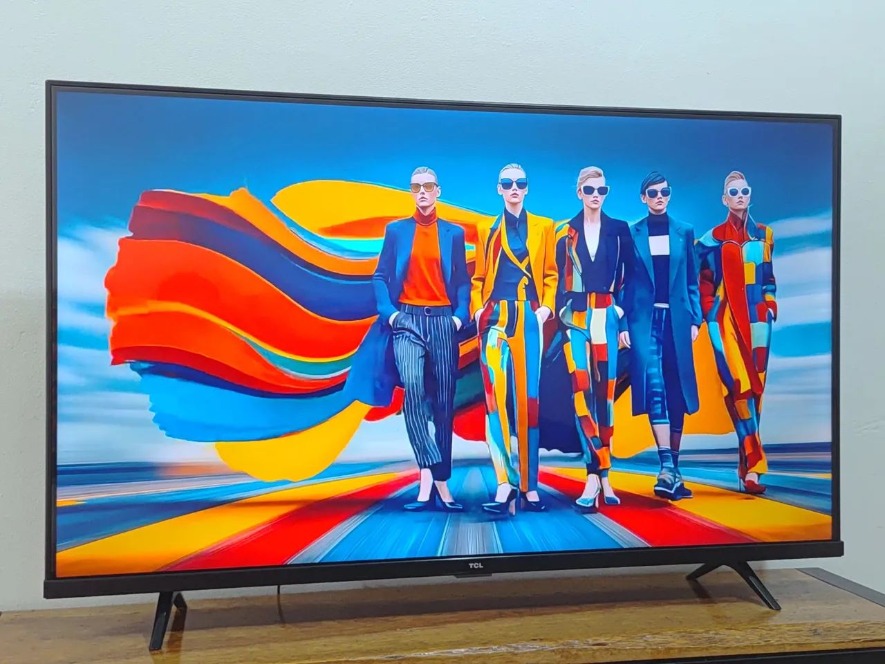 Vendo Tv 43' Polegadas FHD HDR SMART ANDROID.  BORDA INFINITA. NOVINHA. ENTREGO  - Foto 2
