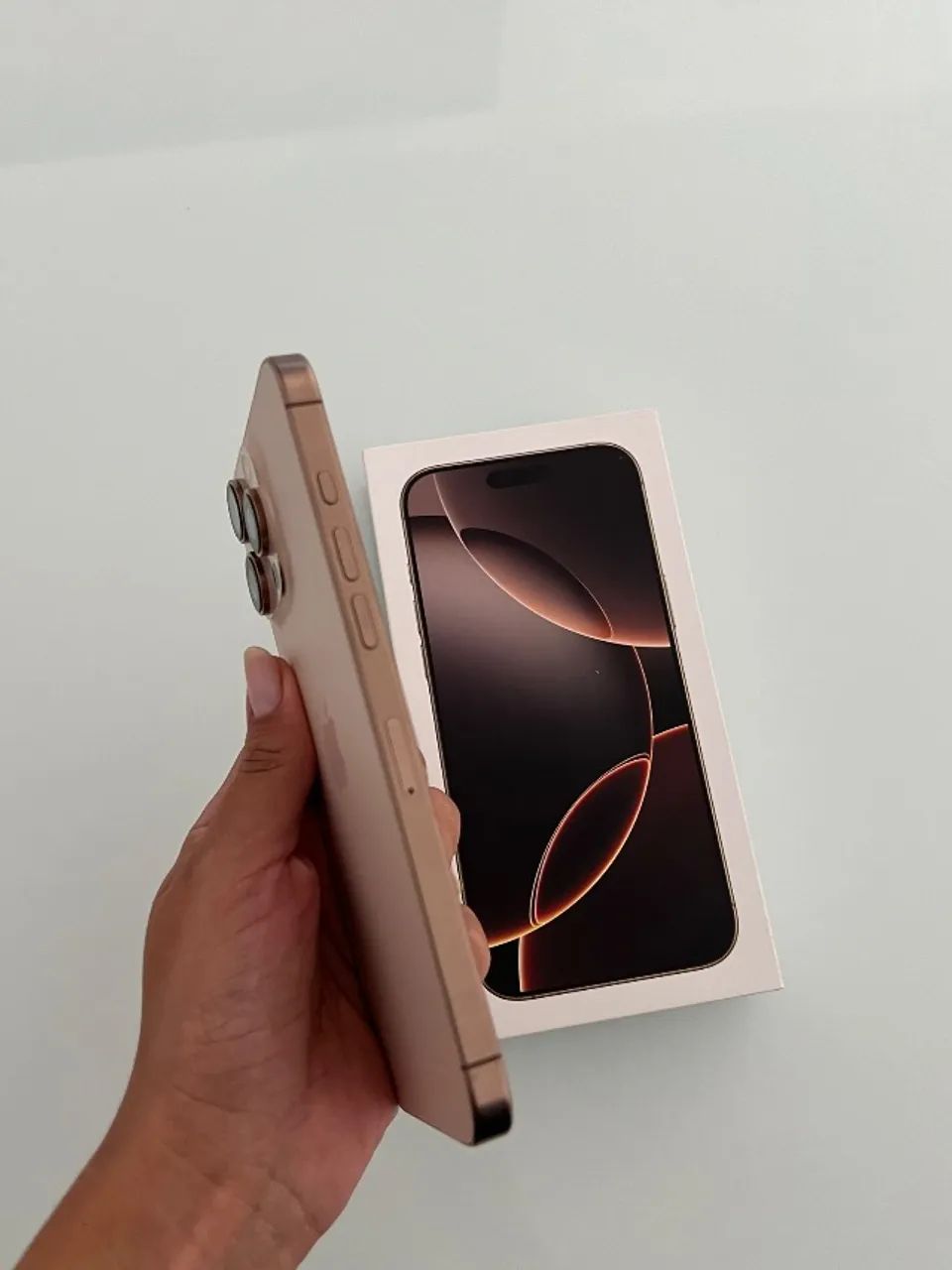 iPhone 16 pro max 256 gb desert  - Foto 4