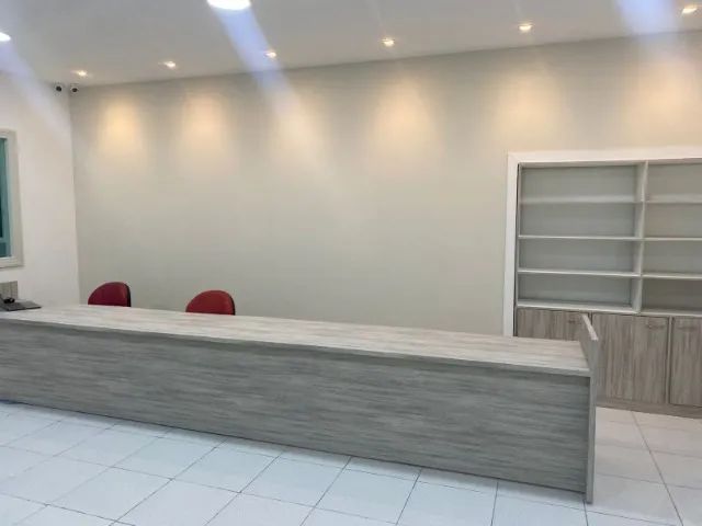 Pédio Comercial, +1000m2, estacionamento interno, banheiro para deficiente, 10 vagas - Foto 4