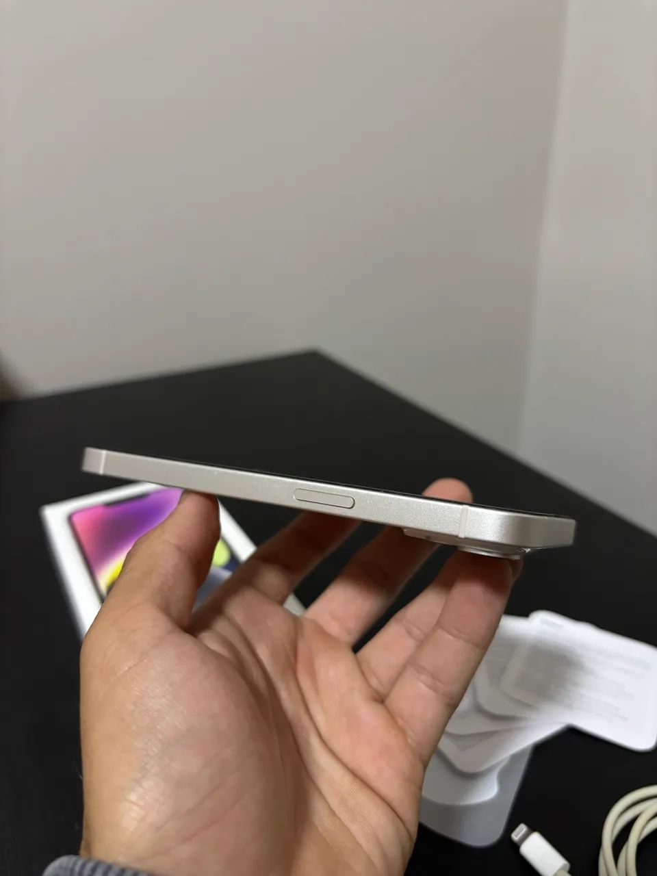 iPhone 14 - Branco 128gb c/ caixa - conservado - Foto 5