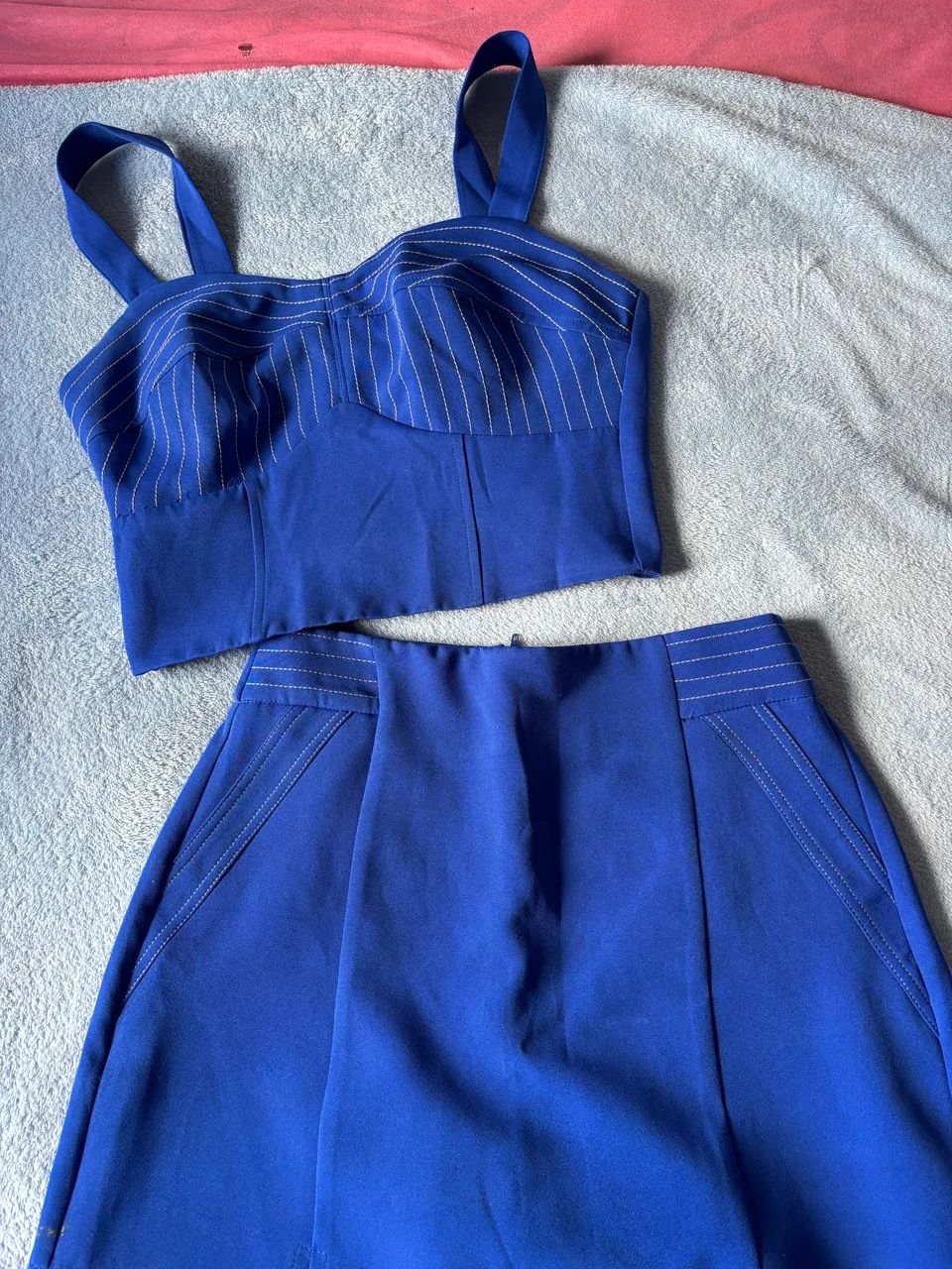 roupas variadas