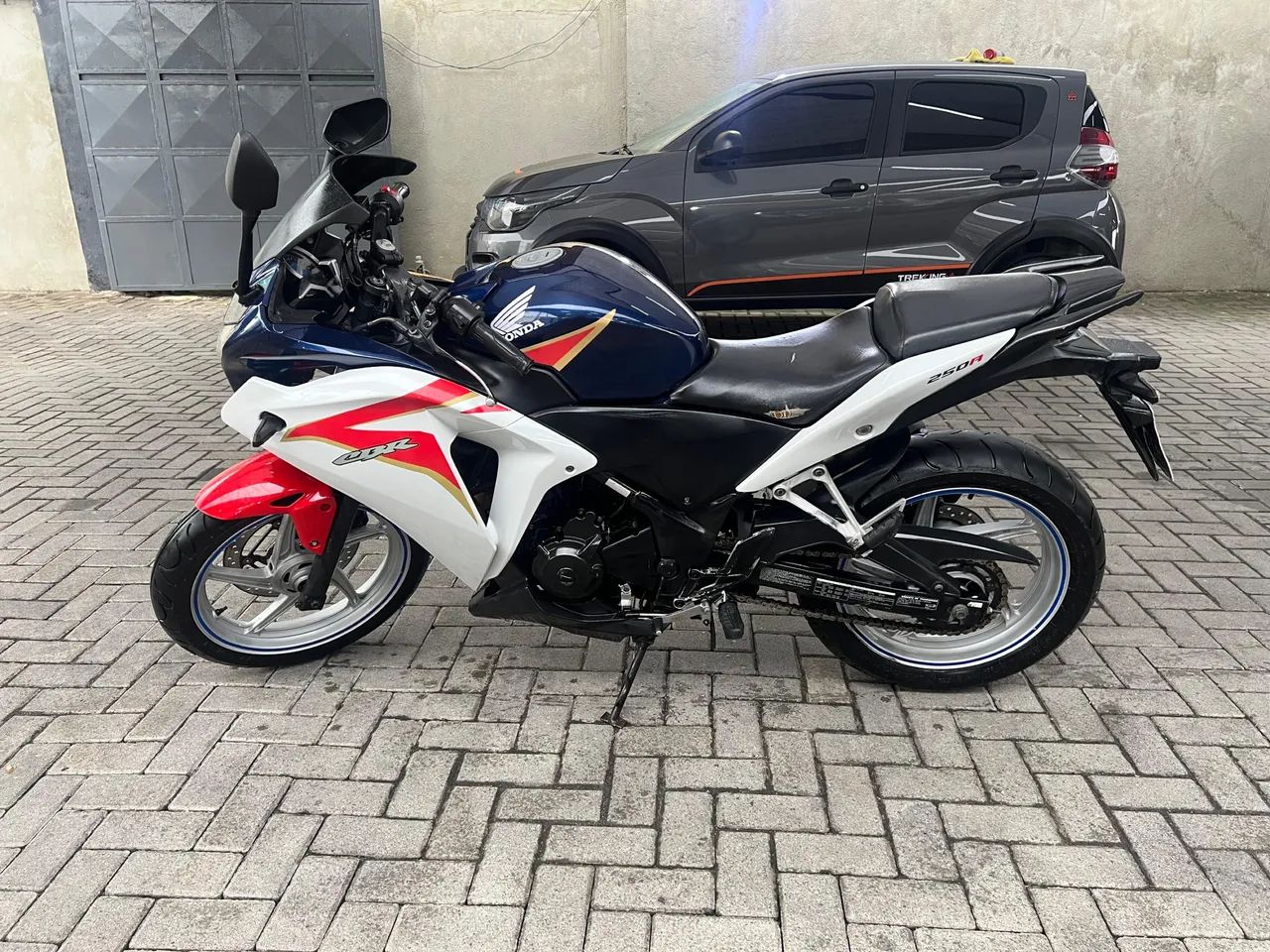 CBR 250R - Em ótimo estado - Foto 3