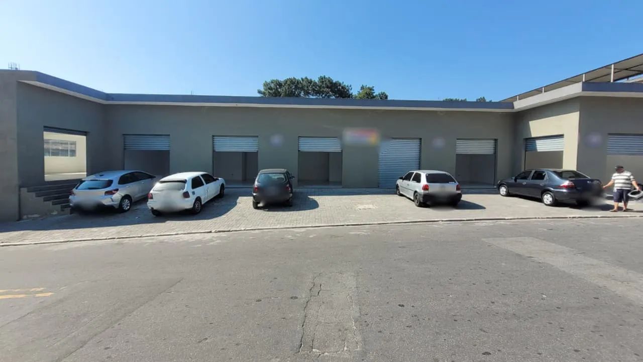 Loja na Rua Forte de Alcântara, 15 - Loja G  40 m²
