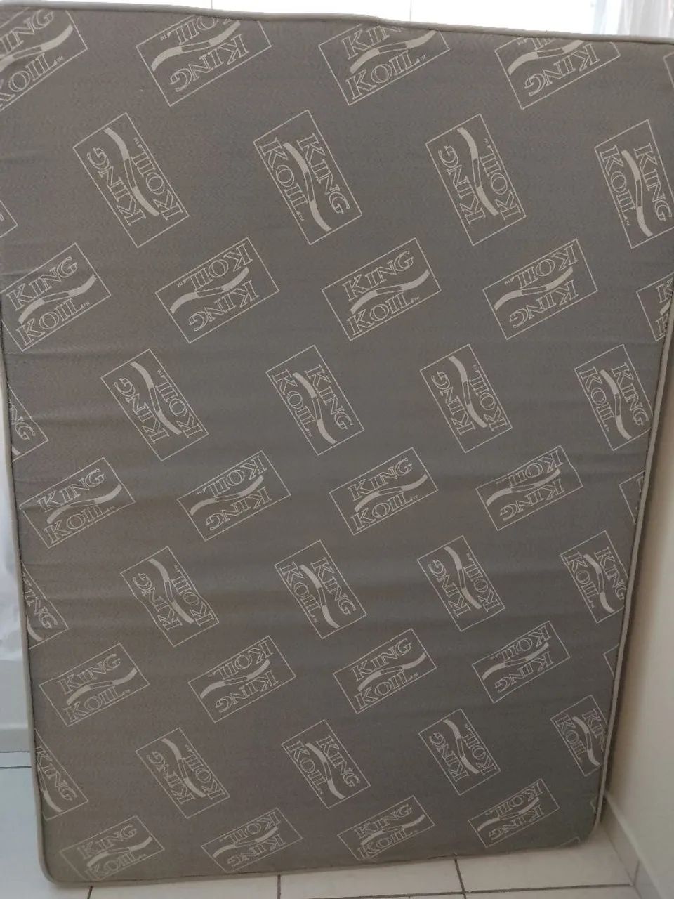 Vendo colchão de casal marca King Koil 