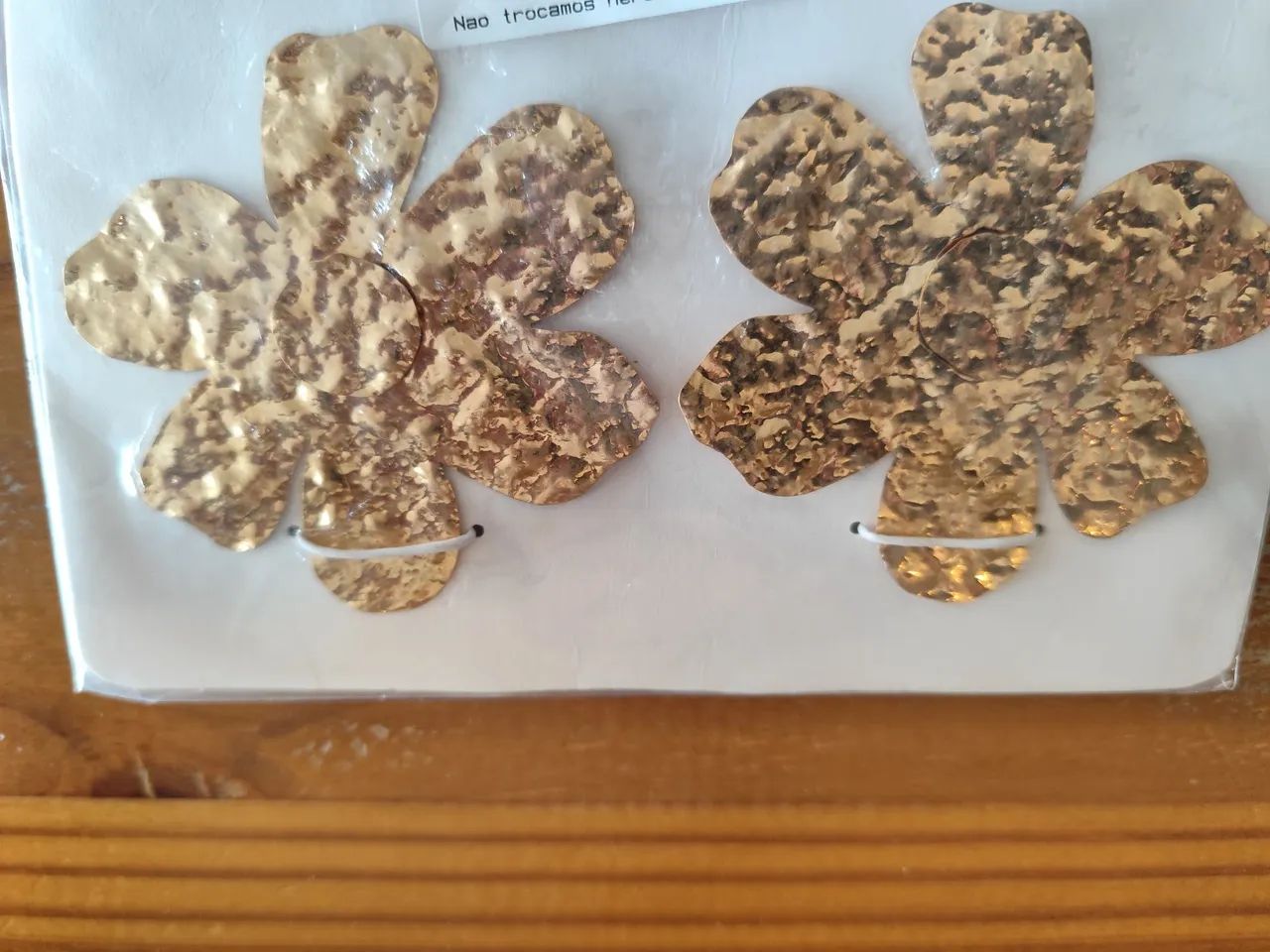 Brinco de flor dourada novo da Zara  - Foto 5