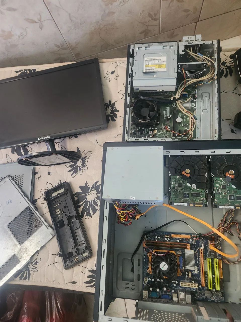 Reaproveitamento de peças de informática  - Foto 3