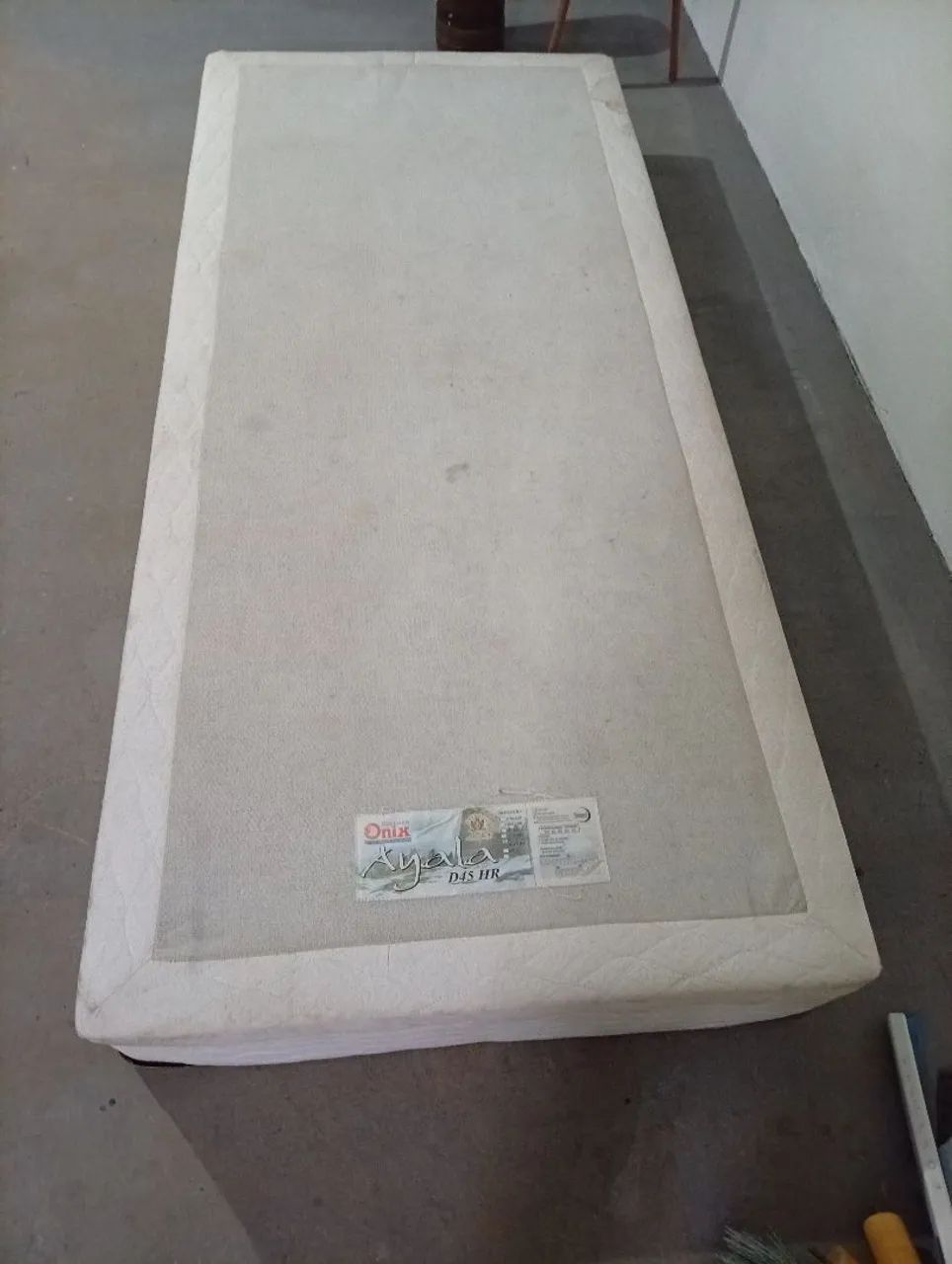 Cama box solteiro 