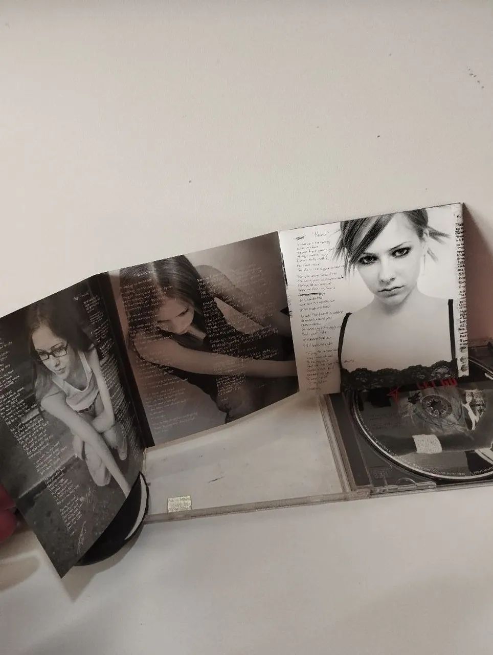 CD Avril Lavigne Let Go - Original  - Foto 4