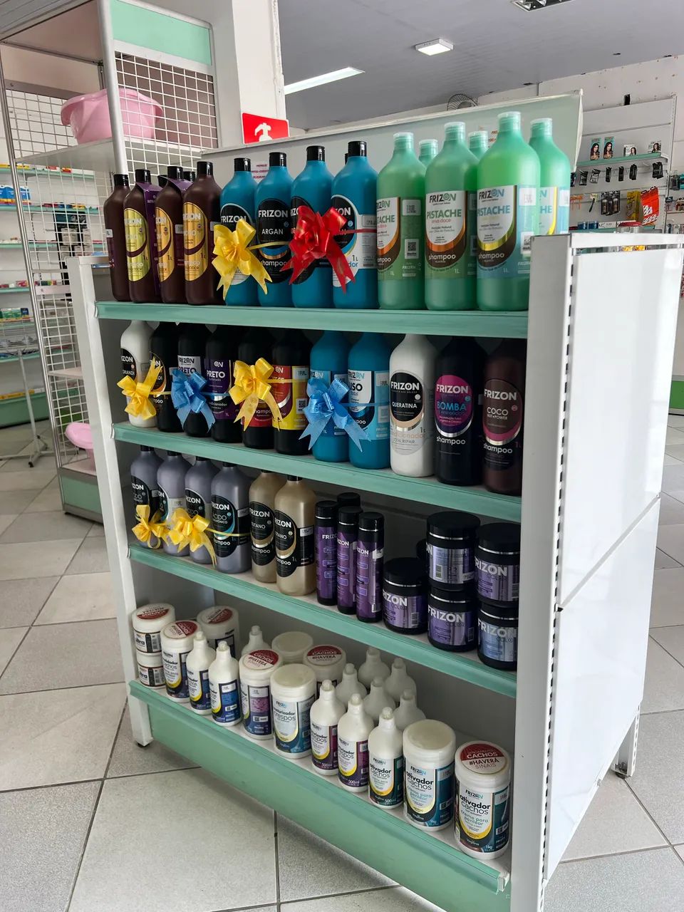 Gôndolas para Drogaria ou supermercado 