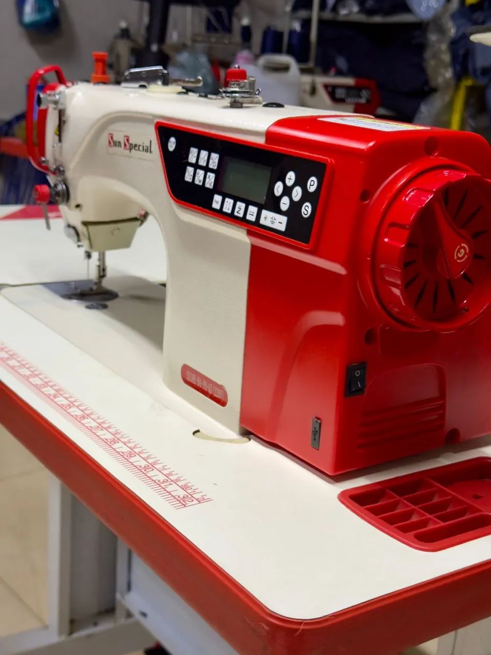 Máquinas de costura  - Foto 4