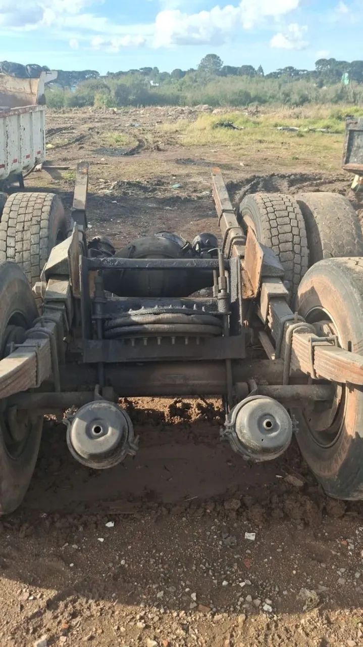 Diferencial Volvo N12 + Truck com Suspensor Completo - Foto 4