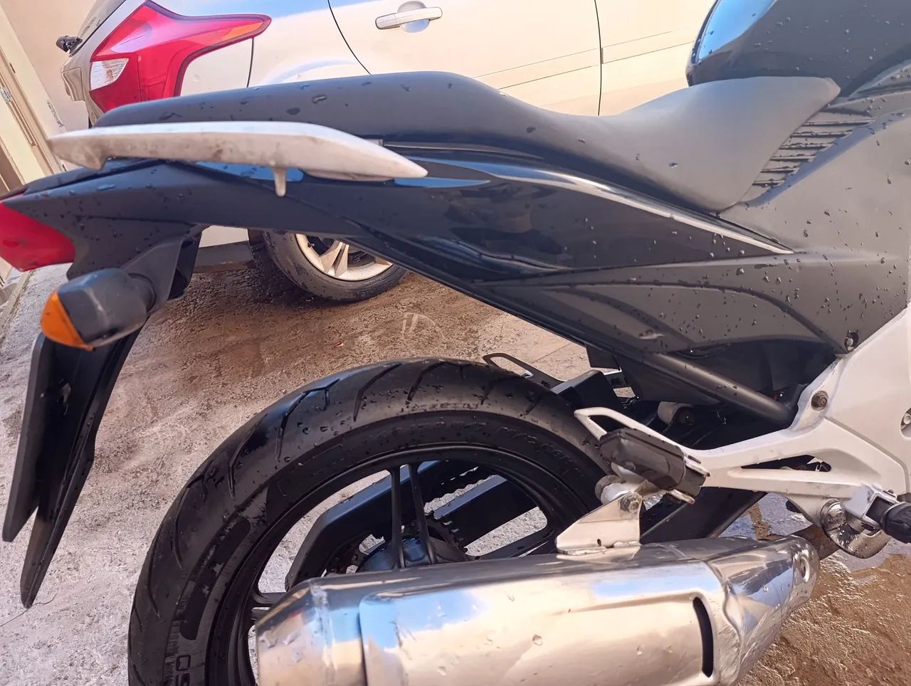 CB300R