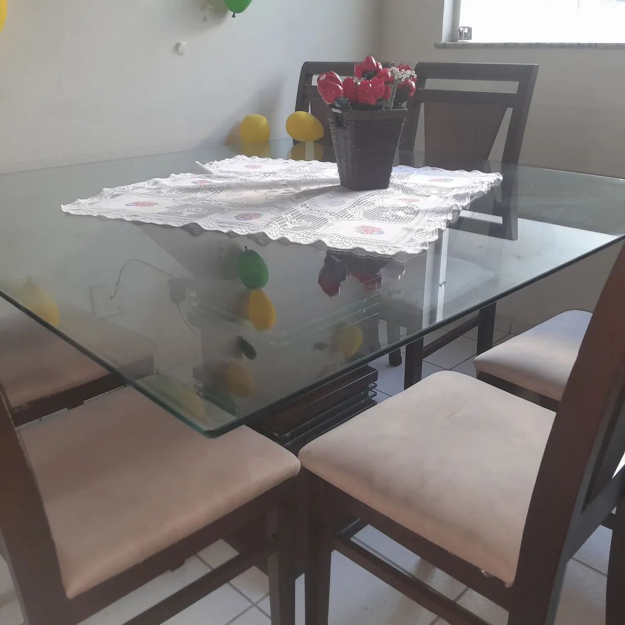 Mesa de vidro para 8 lugares 