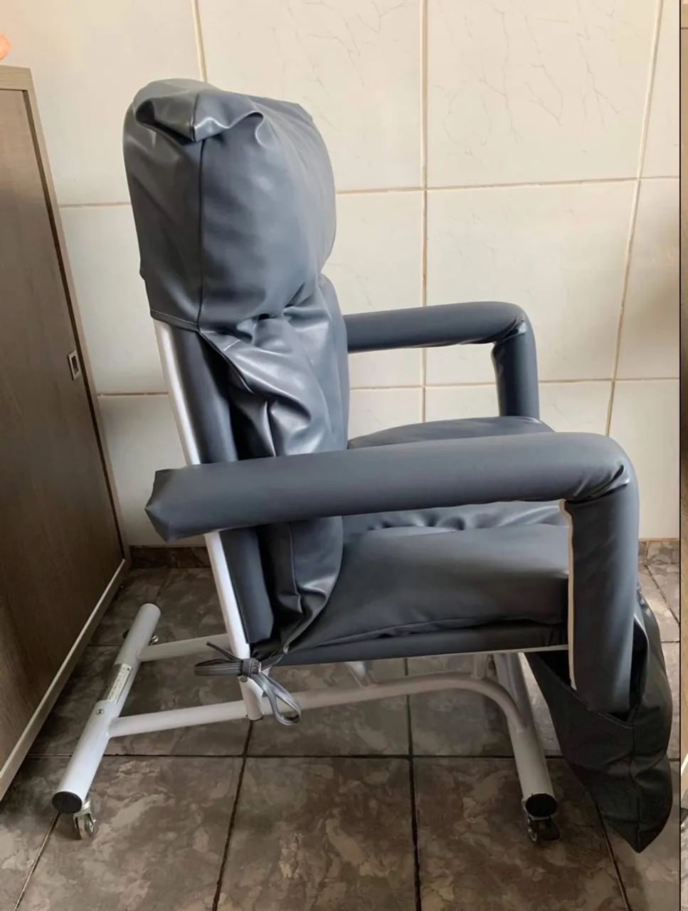 Poltrona Reclinável Confort para conforto de pacientes Daquino - Foto 2