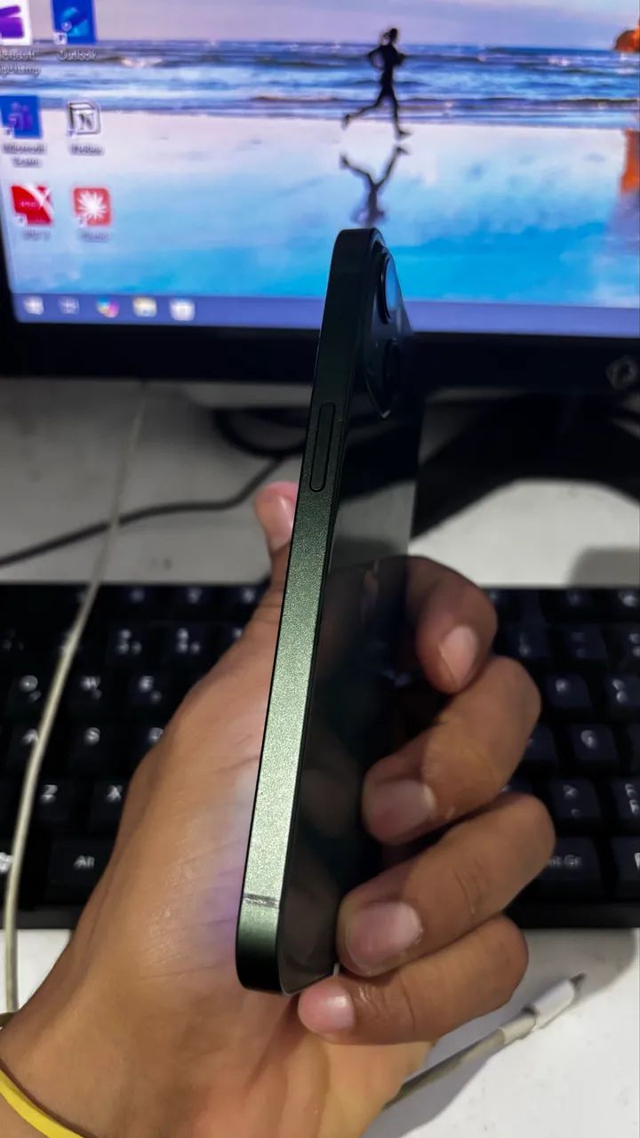 iPhone 13 128gb - Foto 2