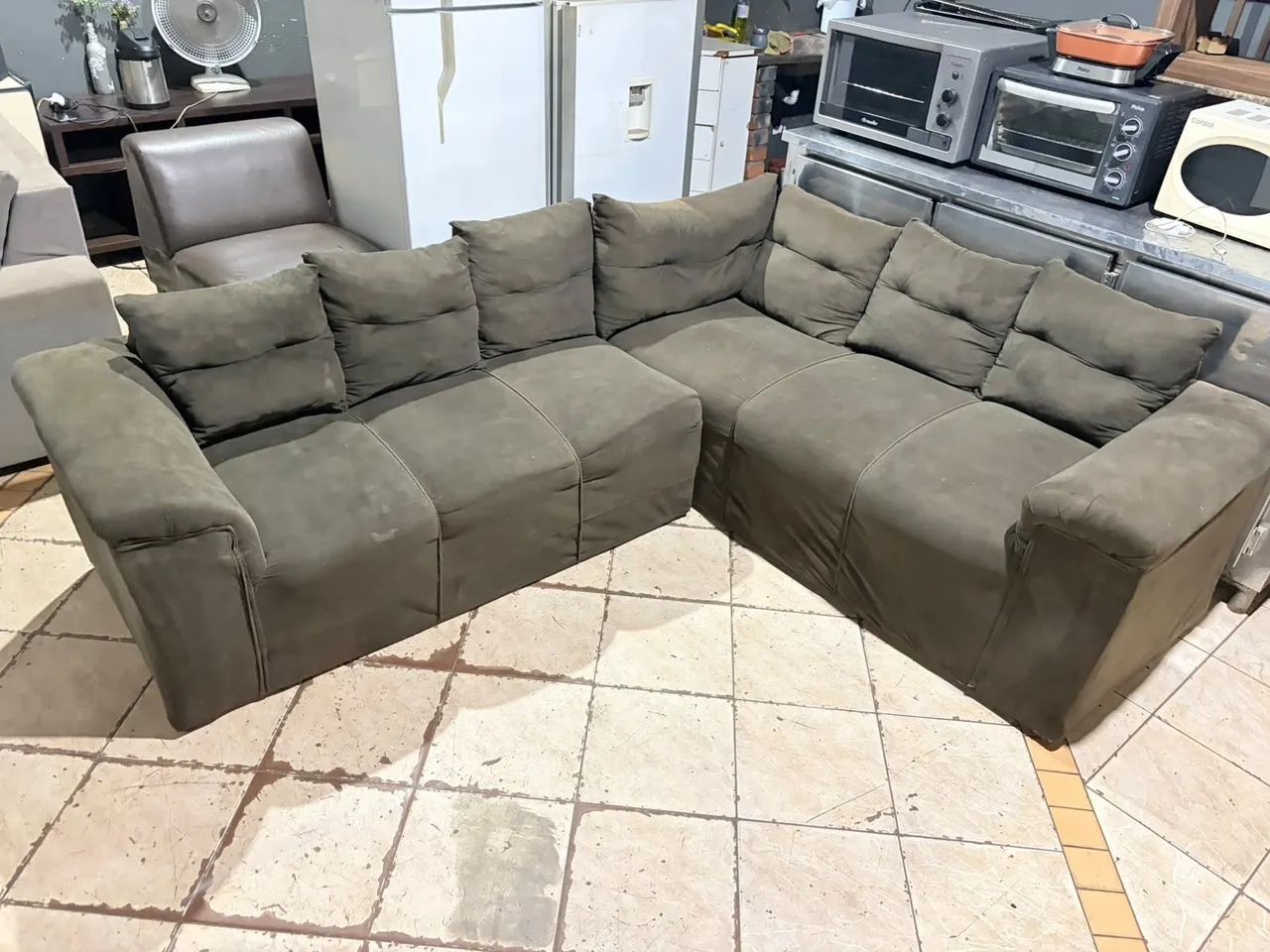 Sofá de canto 6 lugares bem confortável ((ENTREGO GRATIS)) - Foto 4