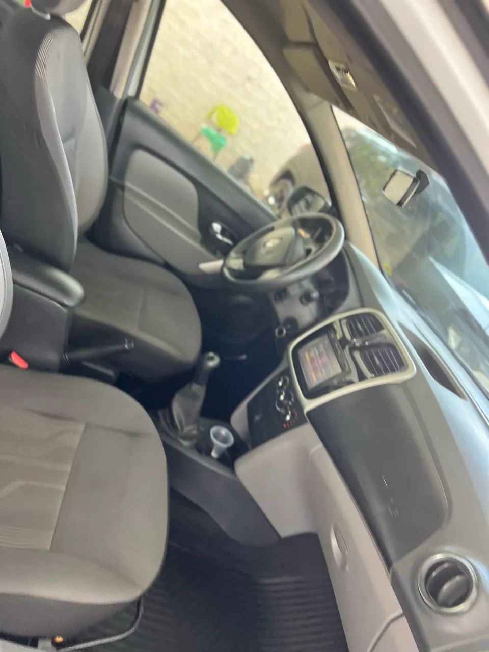 Renault Logan Expression Flex 1.0 12V 4P 2018 - Foto 3