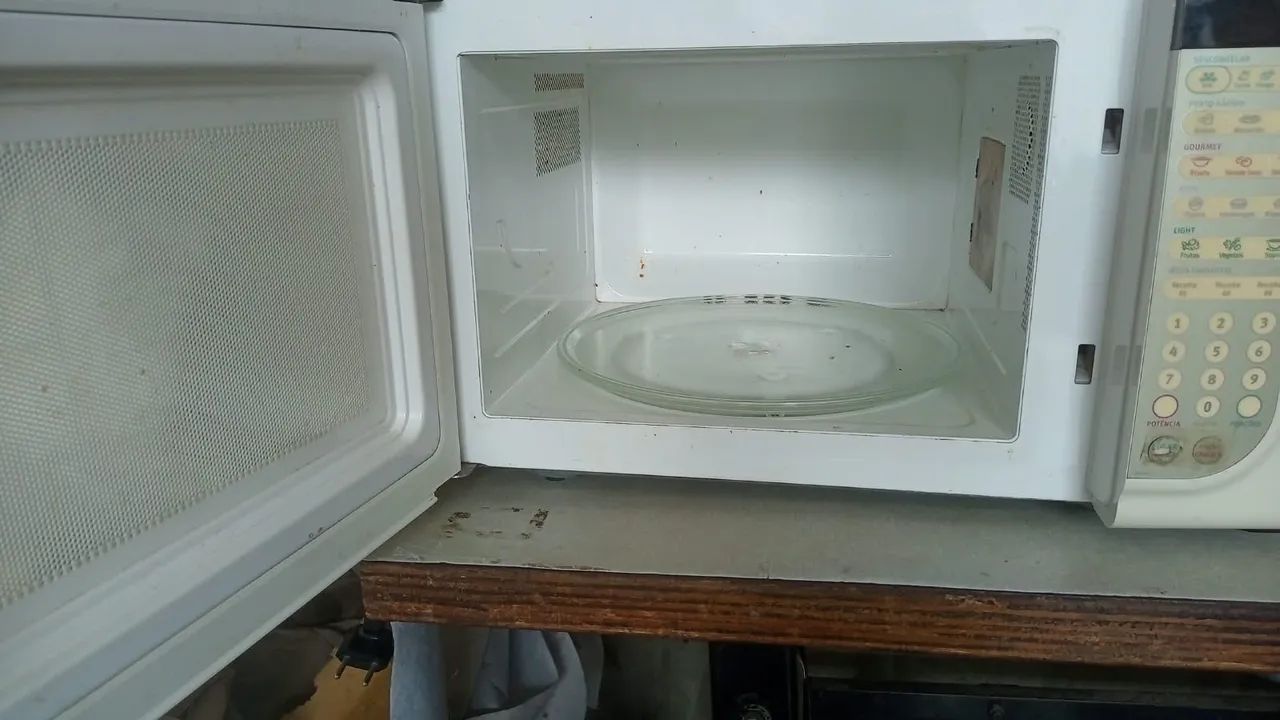 Microondas 45L Eletrolux  podemos negociar. - Foto 5