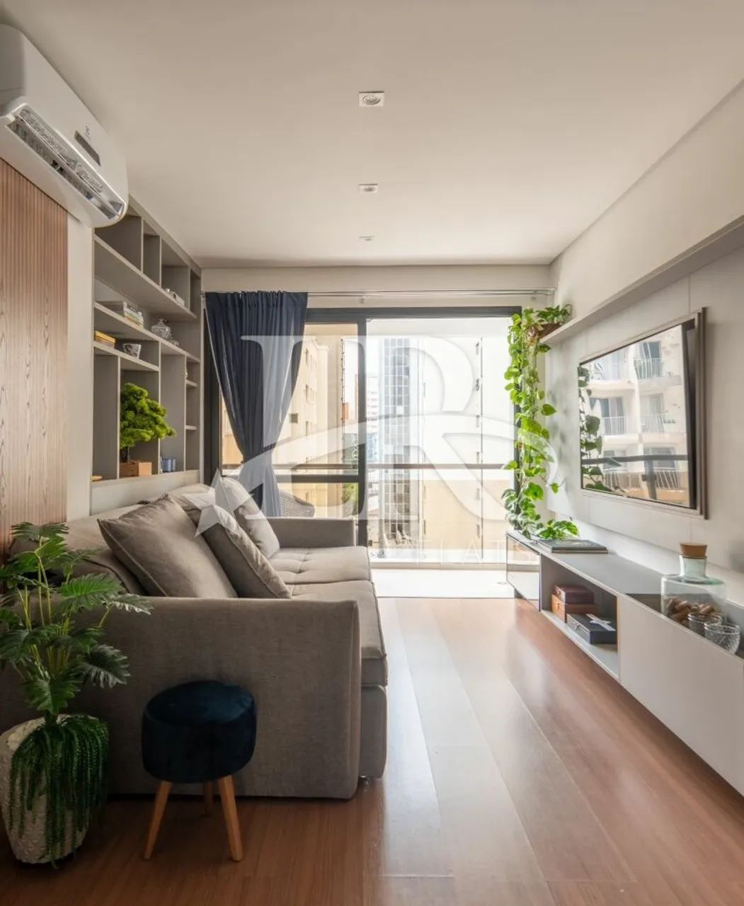 LR Flats - Apartamento 01 dormitório com serviços no Itaim Bibi, Alugue!