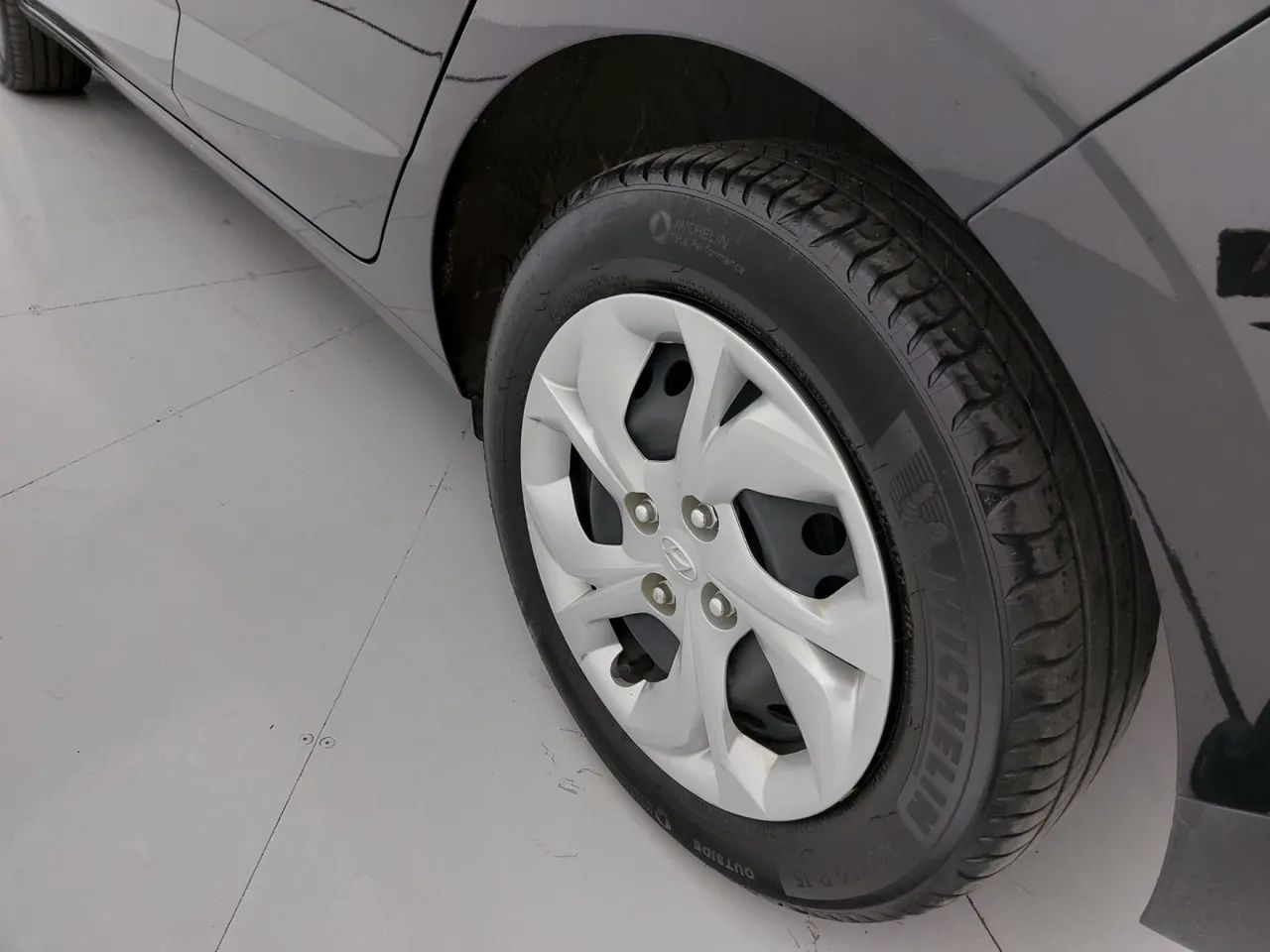 Hyundai HB20 Comfort Plus 1.0 Flex 12V Mec., foto 12 de 18