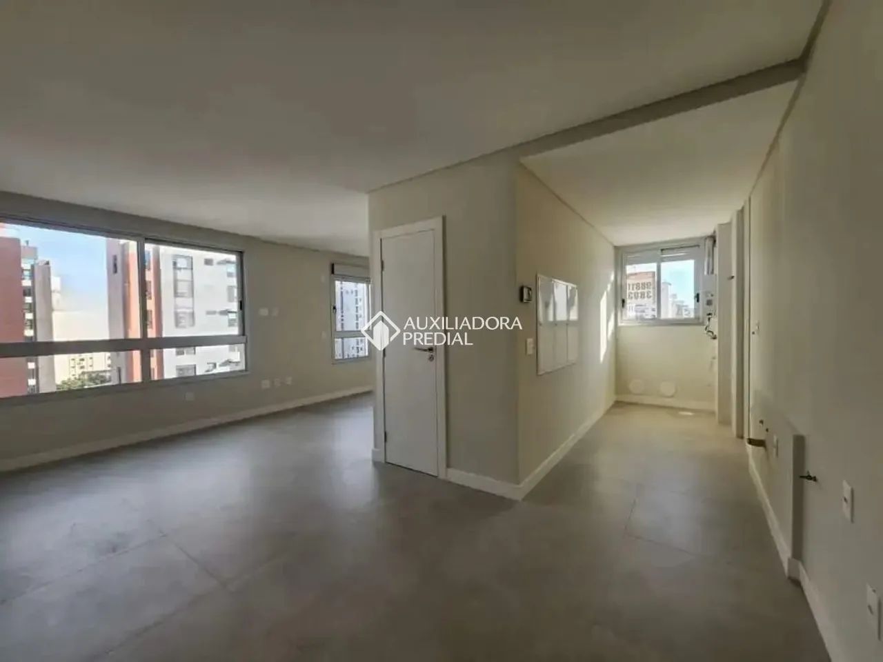 Apartamento Studio novo, com 43,80 m² em localização nobre do Centro de Florianópolis. - Foto 2
