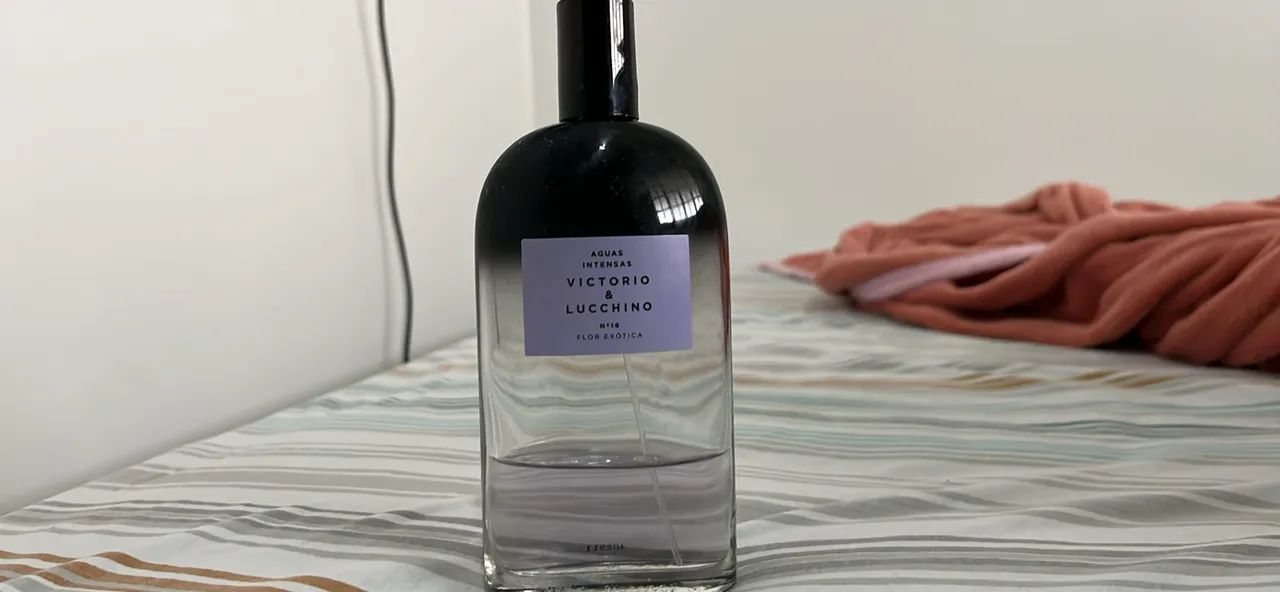 Perfume Victorio & Lucchino Nº16 Flor Exótica (Importado) - Foto 3
