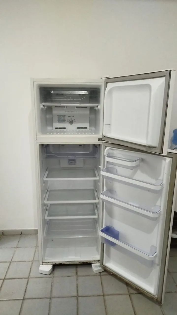 Vende-se Geladeira  - Foto 3
