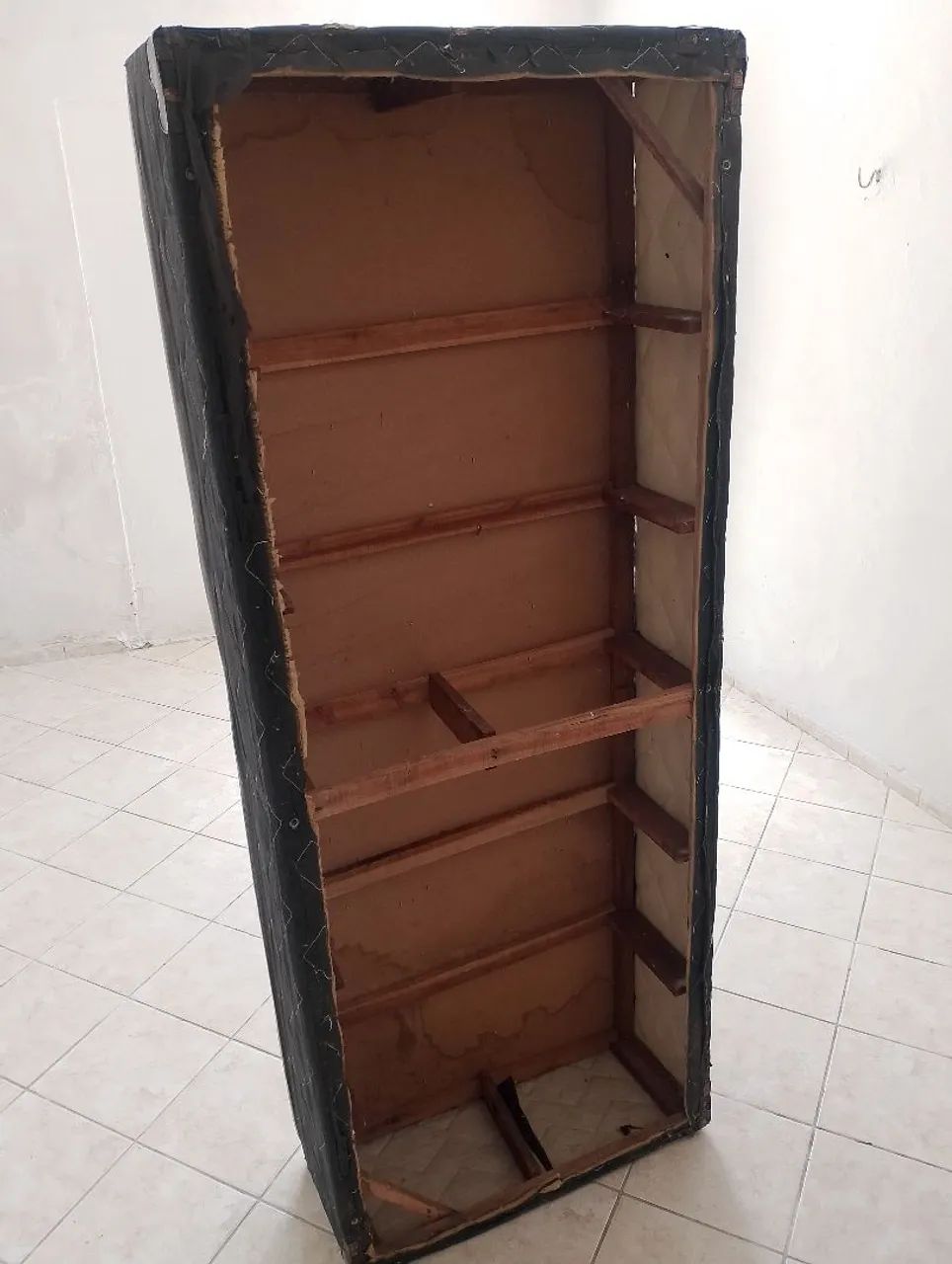 Cama box solteiro em ótimo estado d conservação