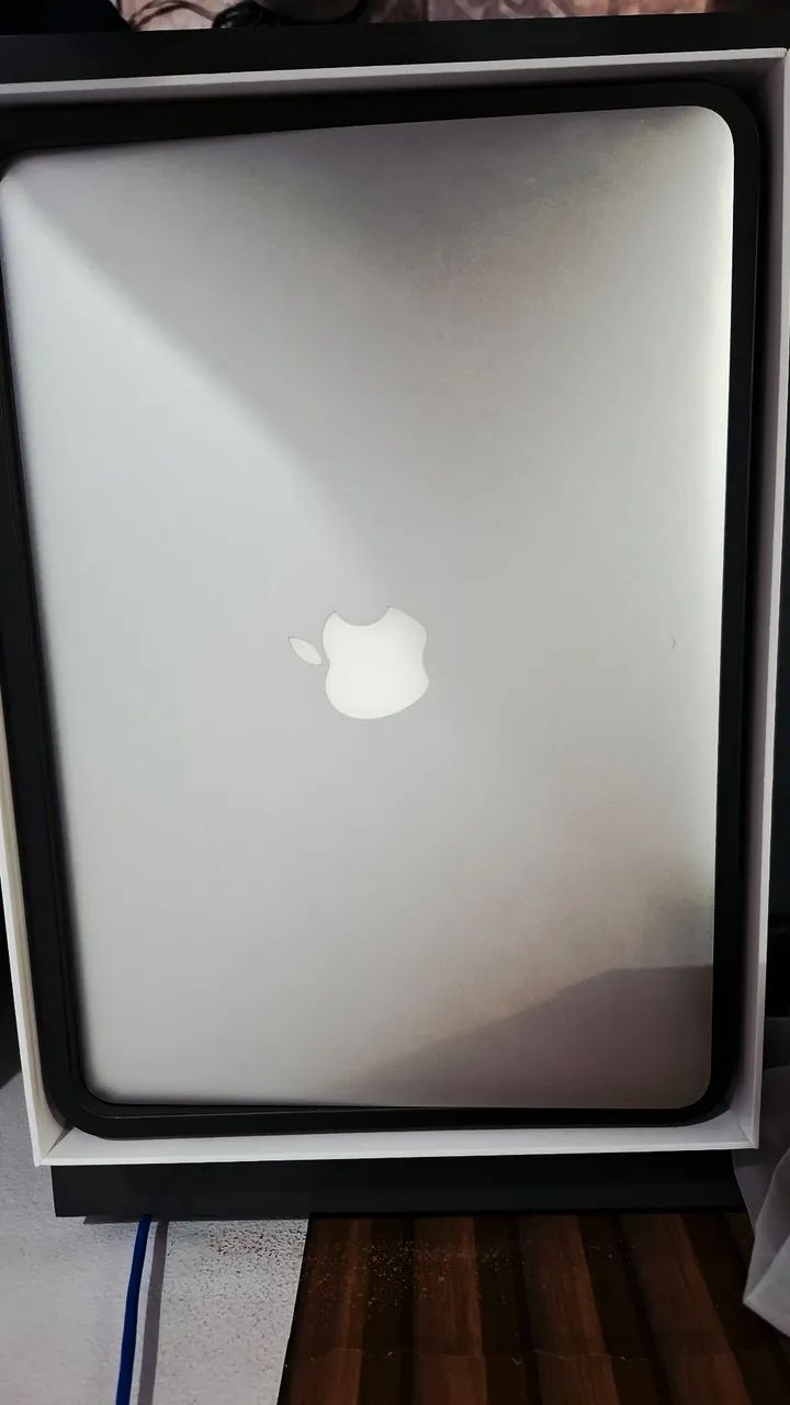 MACBOOK AIR A1466 2O17 - Foto 5
