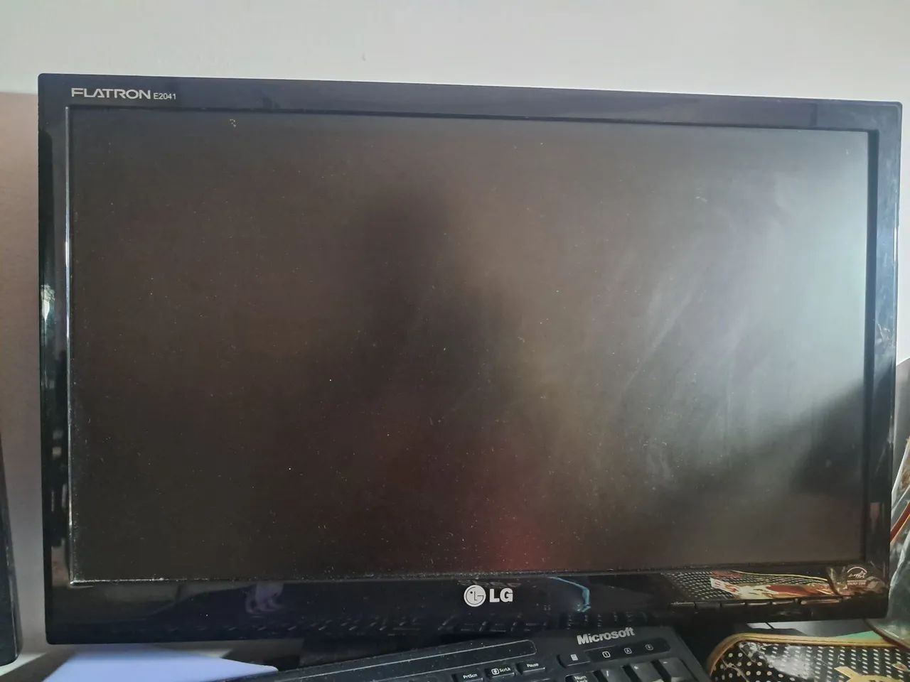 Monitor LG  Flatron E2041 
