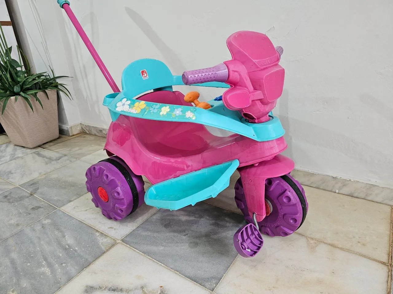 Triciclo infantil usado