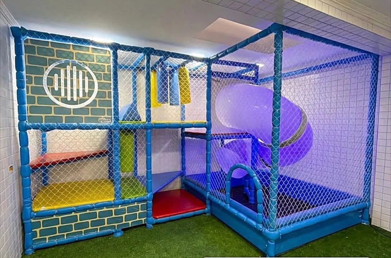 Parque trampolim / jogos eletrônicos Arcade  - Foto 5