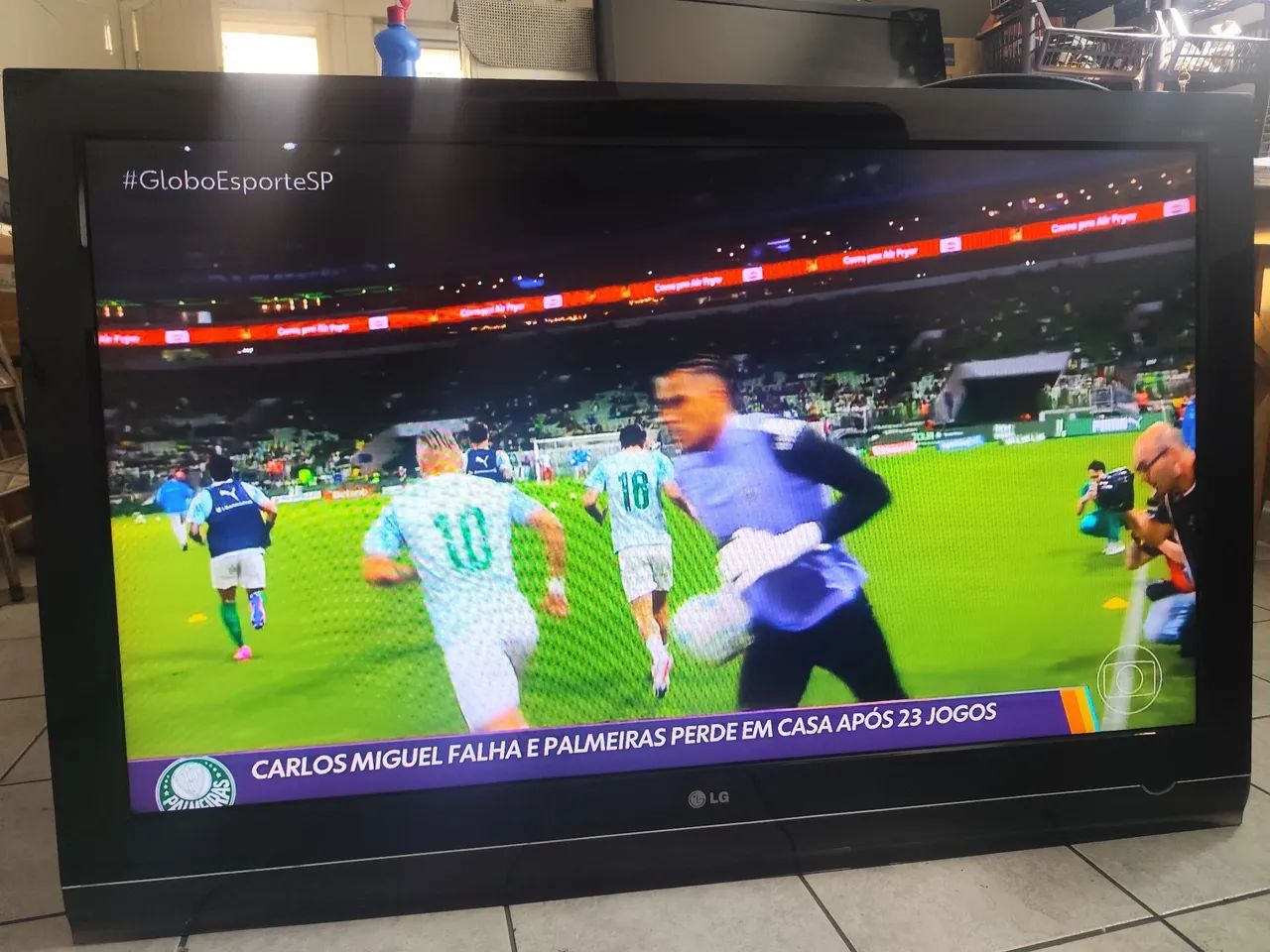 Tv  LG funcionando perfeitamente 52 polegadas LCD - Foto 5