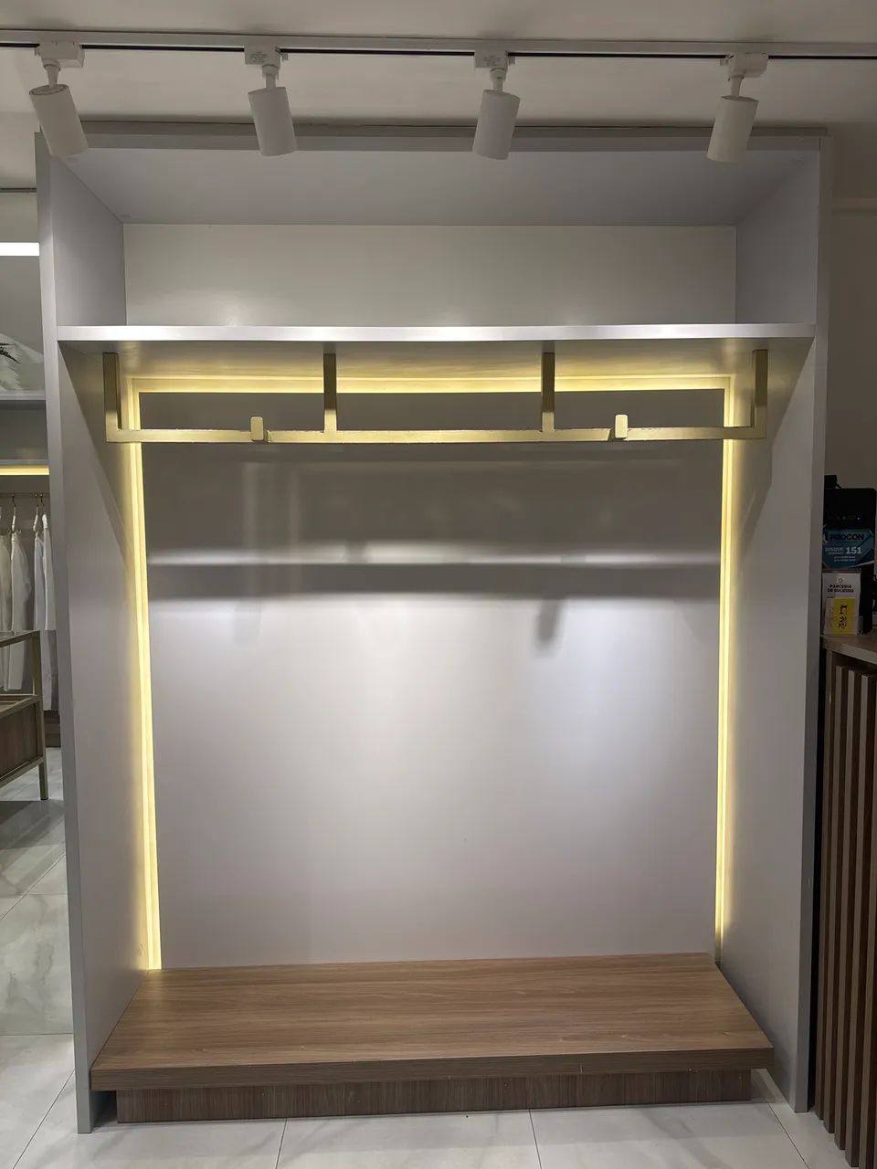 Vendo estante de loja 