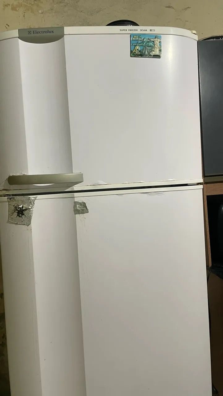 Vendo geladeira, , freezer em total perfeito 