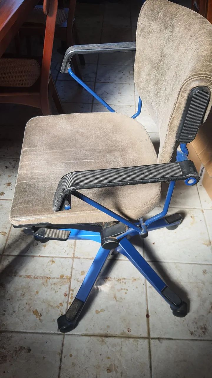 Cadeira giroflex - Foto 3