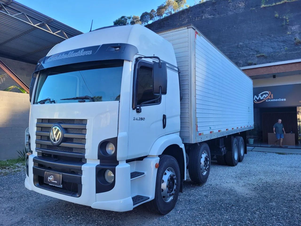 VW 24-280 Bitruck 8×2 2015 Cabine Leito Teto Alto | V-Tronic 6 Marchas - Foto 2
