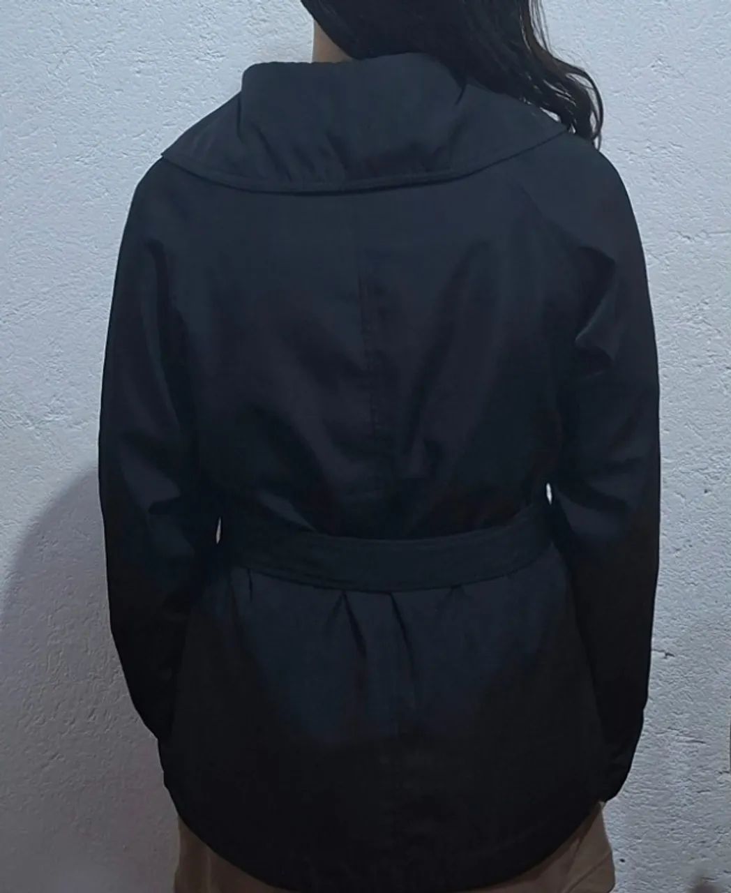 trench coat preto - Foto 3