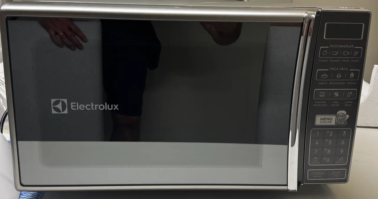 Micro-ondas De Bancada Electrolux Cinza 27l Ms37r
