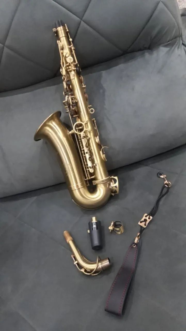 Sax alto Eagle SA 500 impecável 