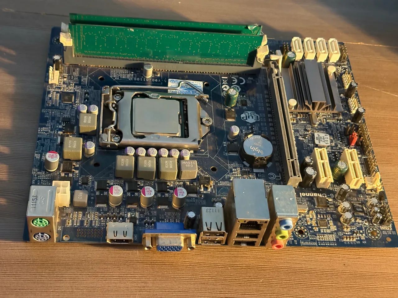 Kit Placa Mãe H61 (LGA 1155) + Pentium G620 + 4GB DDR3 (Sem Cooler) - Foto 2