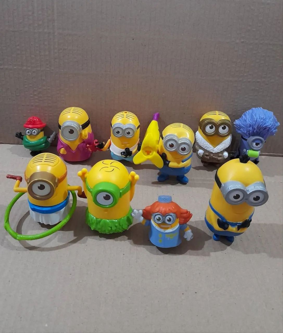 Lote com 32 Minions