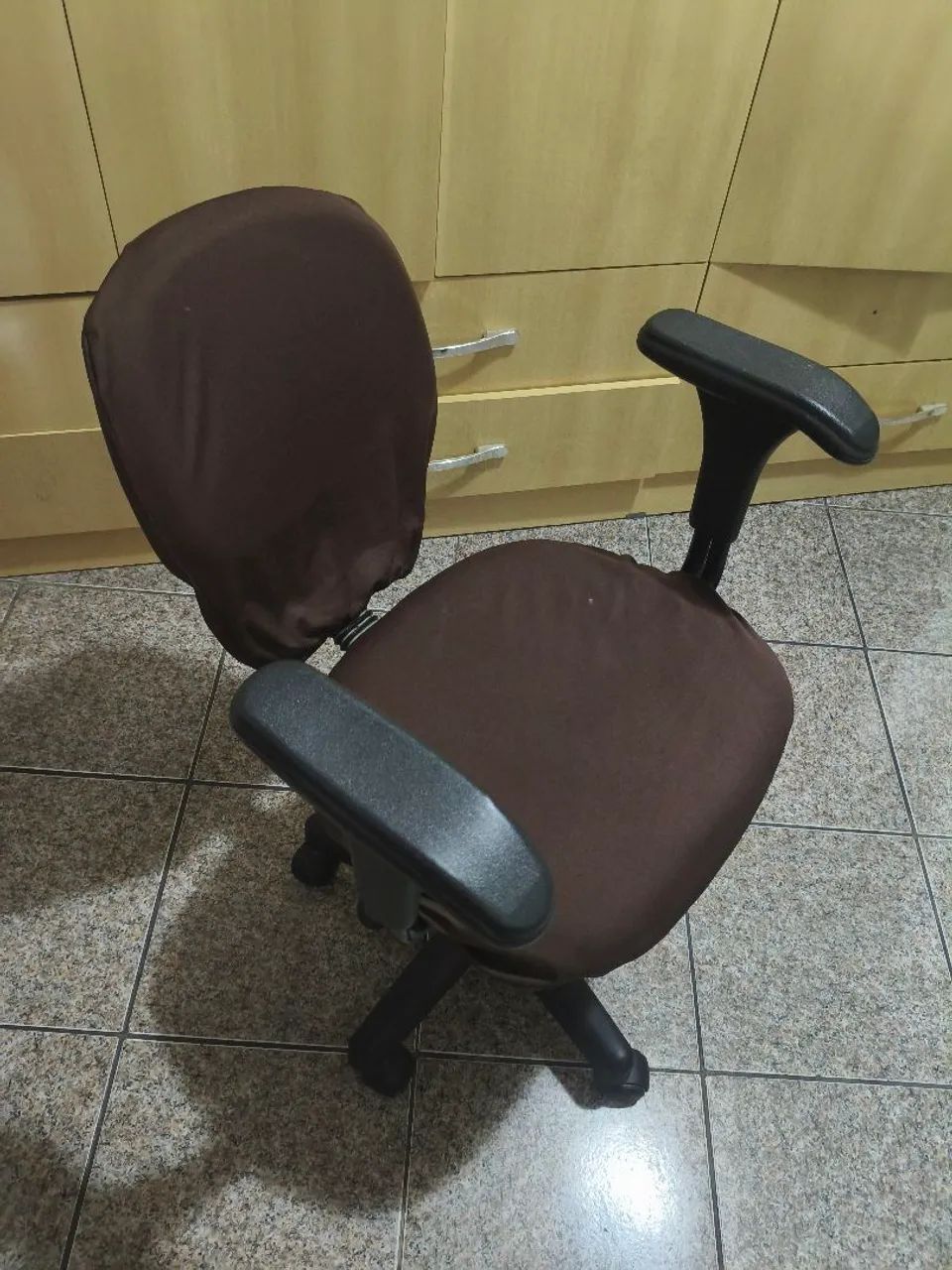 Cadeira giratória  - Foto 4