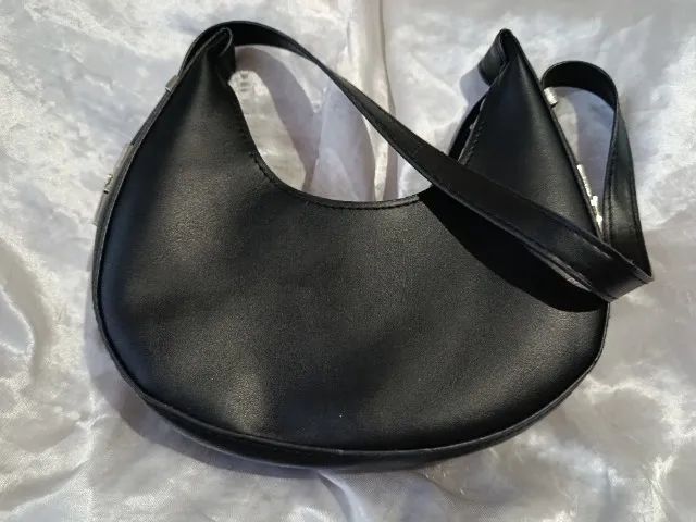 Bolsa de ombro preta