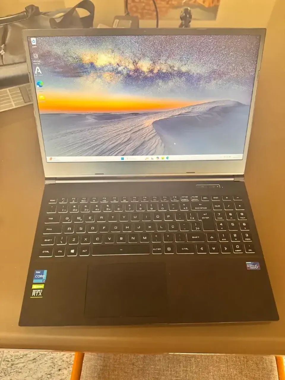 Notebook Avell A70 Mob | Rtx 3060 | 32gb Ram | 2tb Ssd Preto (Usado)